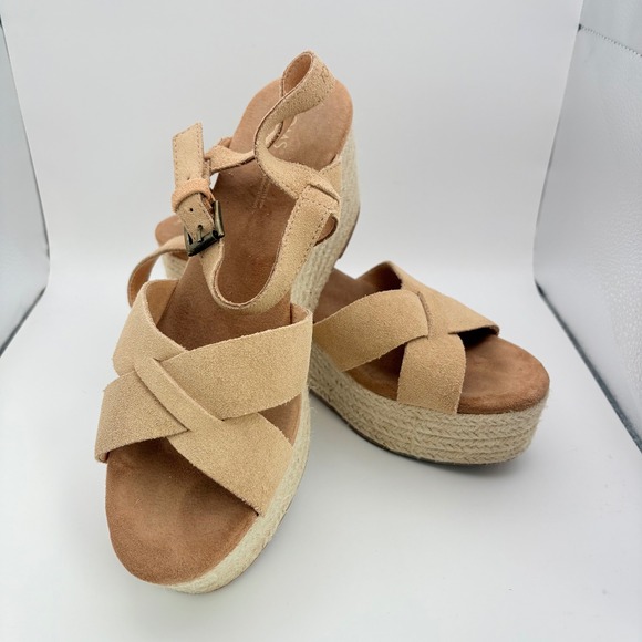 Toms Shoes - Toms Womens 9 Sandals Tan Suede Espadrille Willow Wedge Platform Honey 3.5" Heel